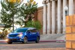 Chrysler Pacifica Hybrid S Appearance Package 2018 года